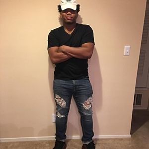 Meet your Posher, Jeremiah